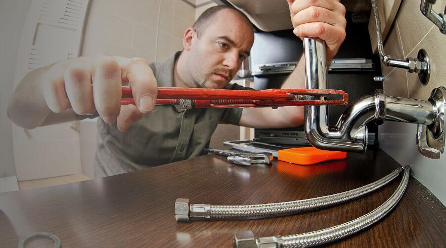 Expert burst pipe repair services in Filion, MI